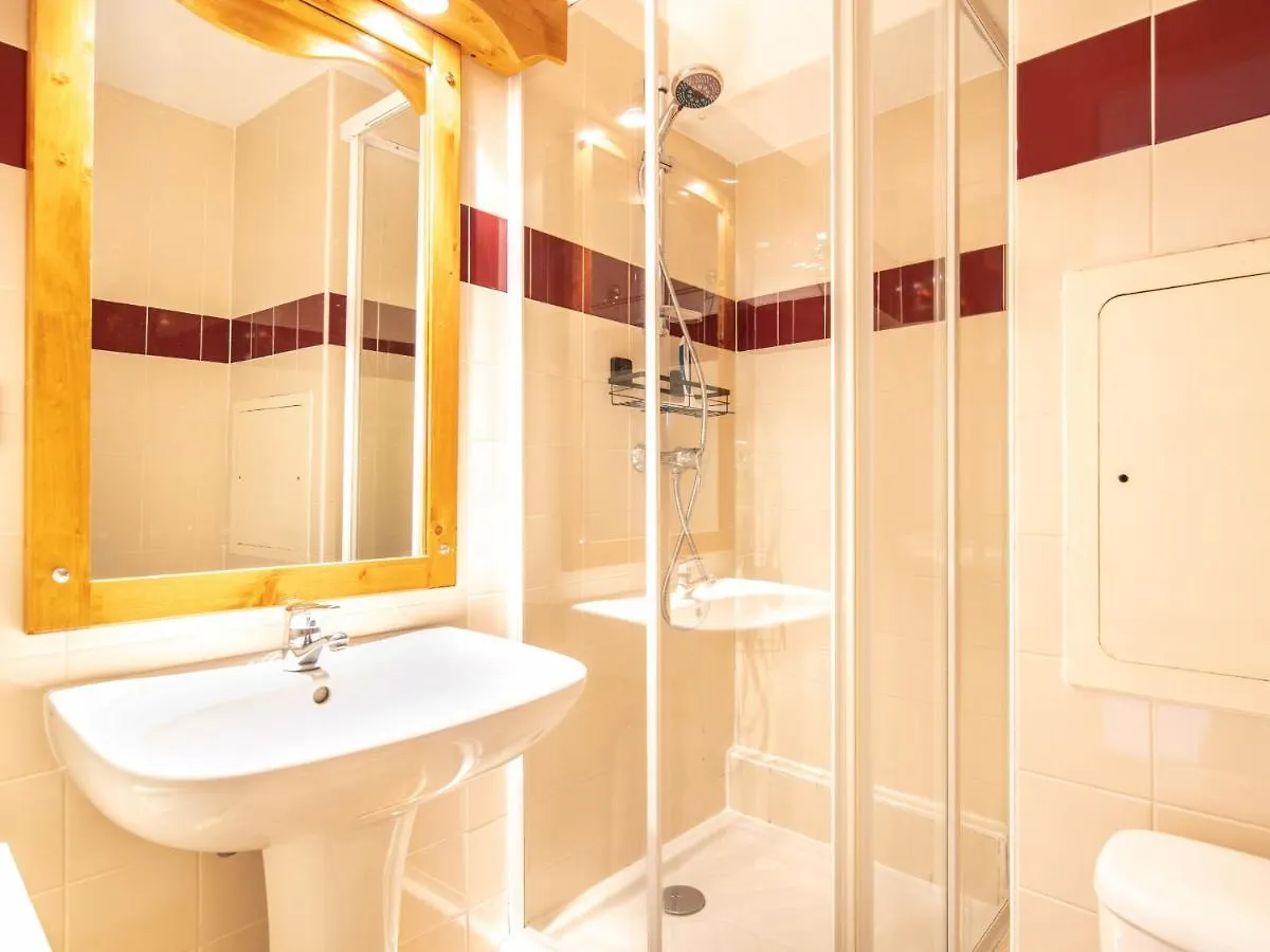 V Du Bachat - A21 Arolles - Appart Spacieux 8Pers Chamrousse 0*,  France